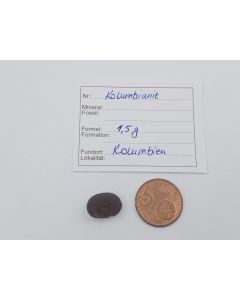 Columbianit (Tectite); Columbia, piece 1,5 cm; 1 unique piece with 1,5 g
