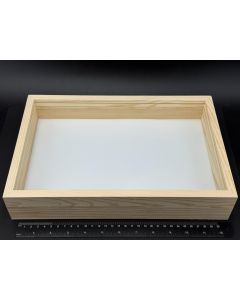 Jewellery display case; pine; 1 piece