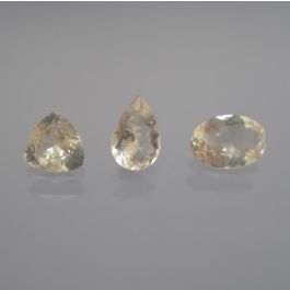 Pollucite facetted 3.9 mm, Maine