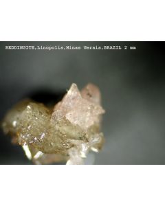 Reddingite xx; Mina Jacao, Galilea, MG, Brazil; MM