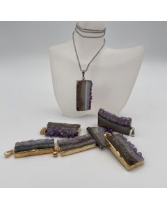 Amethyst slice in metal setting; gold/silver, mixed; 10 pieces