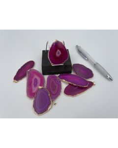 Agate slice; pink, with metal frame, gold, approx. 5-7cm; 1 piece 