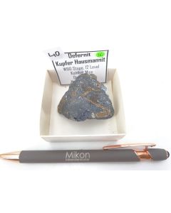 Defernite xln, Copper and Hausmannite; W90 Stope, 12 Level, Kombat Mine, Otaviberge, Namibia; Min 