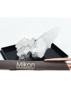 Barite xls; N Chwaning Mine, Kalahari Manganese Field, Kuruman, South Africa; Scab