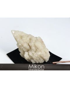 Calcite xls; Tsumeb Mine, Otavi Bergland, Namibia; Scab