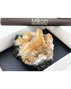 Calcite xls; Tsumeb Mine, Otavi Bergland, Namibia; Scab