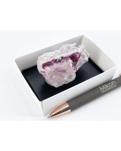 Magnesite - (Co) xls; Mashamba West Mine, Shaba, Dem. Rep. Congo; NS