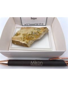 Vantasselite xls; Bihain, Ardennes, Belgium; Gerd Tremmel collection; Cab 