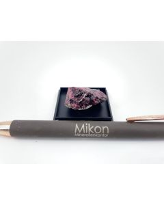 Roselite xx; Ambed-3, Bou Azzer, Morocco; Min