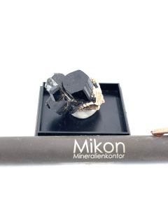 Schorl xls; Tourmaline; Erongo Mtns., Usakos, Namibia; Min