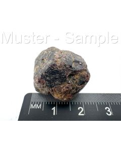 Almandine, Garnet; India; MM