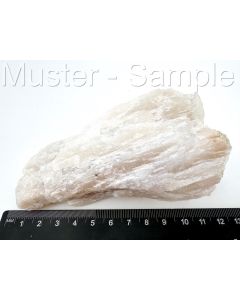 Oligoclase, moonstone; Tanzania; Cab