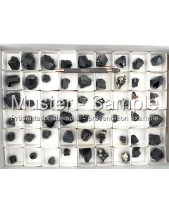 Schorl xl/xls; small pieces, Erongo, Namibia; 1 flat