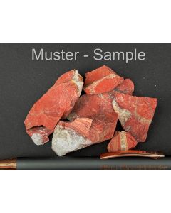 Jasper; with quartz veins, red, South Africa; 100 g