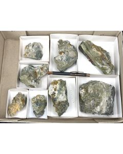 Stilbite xls; Komsomolsk, Volga, Russia; 1 lot with 8 pieces; unique 