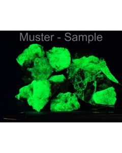 Hyalite (UV!); Thomas Range, USA; 100 g