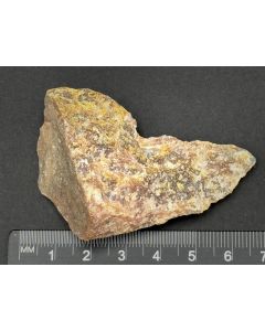 Barylite (UV!); Långban, Sweden; Scab; unique piece