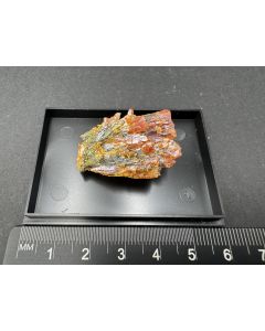 Orpiment xls; Shimen Mine, Changde, Hunan Province, China; Min; unique piece