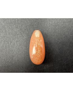 Sun Stone;  9,85 ct.; 16 x 6 x 6 mm; Malawi; single piece
