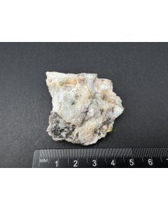 Chkalovite; Ilimaussaq, Greenland, Denmark; Min; unique piece