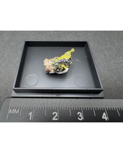 Zincgartrellite, Olivenite xls; Tsumeb Mine, Otavi Mountains, Namibia; TN; unique piece
