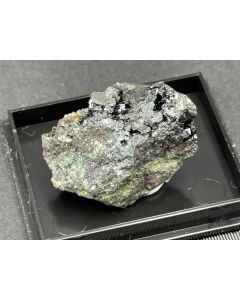 Zincgartrellite, Cuproadamite xls; Tsumeb Mine, Otavi Mountains, Namibia; Ilse Baer collection; Min; unique piece
