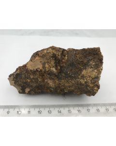 Kamarizaite; Kamariza, Lavreotiki, Greece; Scab; unique piece
