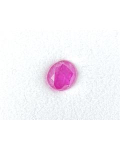 Ruby; faceted; 6 x 5 mm; Mozambique; unique piece