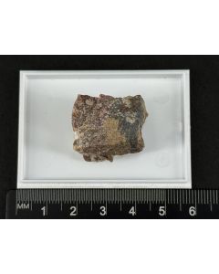 Bergslagite (UV!); L&aring;ngban, Sweden; Min; unique piece
