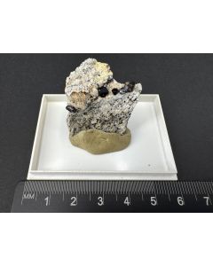 Cafarsite xls, Asbecasite (xls); Cherbadung, Binntal, Switzerland; Min; unique piece