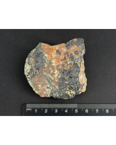 Larsenite xls, Zincite; Sterling Hill, NJ, USA; Scab; unique piece
