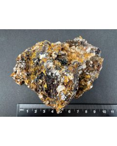 Pyromorphite xls, Cerussite xls; Tanzfleck, Taunus, Germany; Scab; unique piece
