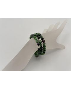 Wirstband, ruby in zoisite, 6 mm spheres, with real silver sphere, 1 piece