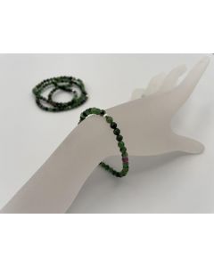 Wrist band, ruby in zoisite + silver, 4 mm spheres, faceted, 1 piece
