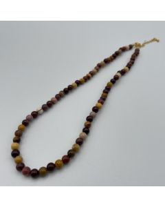 Necklace with 6 mm mookaite spheres, 45 cm long, 1 piece