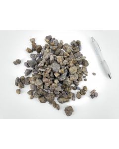 Tanzanite; not heated, large, Tanzania; 1 kg
