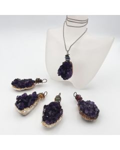 Amethyst druse; in metal setting, silver, with tumbled stone; 1 piece