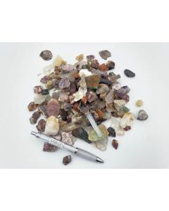 Gemstones + Decorative rocks (chips); mixed colours; 1 kg