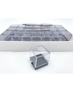 Perky boxes; 1 1/4 inch (32 x 32 x 35 mm); 1 flat of 28 pieces