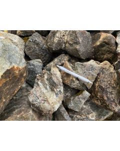 Nepheline-syenite; Junguni Hill + Tundulu Hill, Malawi; 100 kg