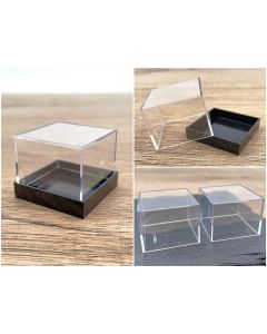 Micromount Box; black, 1 x 1 x 3/4 inch (28 x 28 x 22 mm); original case with 4000 pcs
