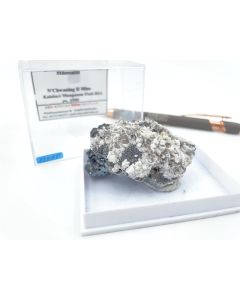 Hematite; N'Chwaning II Mine, Kalahari Manganese Field, South Africa, Gerd Tremmel Collection; Min, single piece