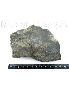 Clinoenstatite (bronzite); Kohlebornskehre, Bad Harzburg, Harz, Germany; Cab