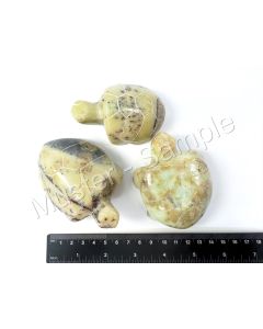 Turtle, large, made of polished chrysoprase; Indonesia, 1 piece