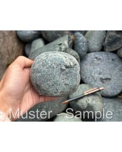 Jade (river boulder); Habachtal, Austria; 100 kg