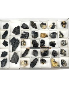 Schorl-Tourmaline xls; Namibia; 1 flat; unique
