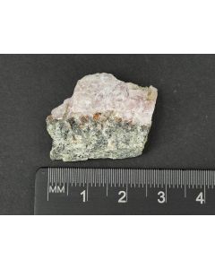 Natrosilite (xls), Ussingite; Kedykverpachk, Lovozero, Russia; MM; unique piece
