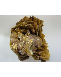 Wulfenite xls; Defiance Mine, AZ, USA; SCab; unique piece
