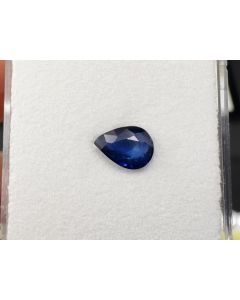 Sapphire faceted; 7 × 5 mm; Thailand; 1 unique piece
