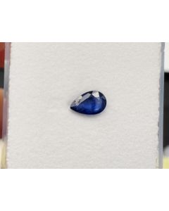 Sapphire faceted; 6 × 4 mm; Thailand; 1 unique piece
